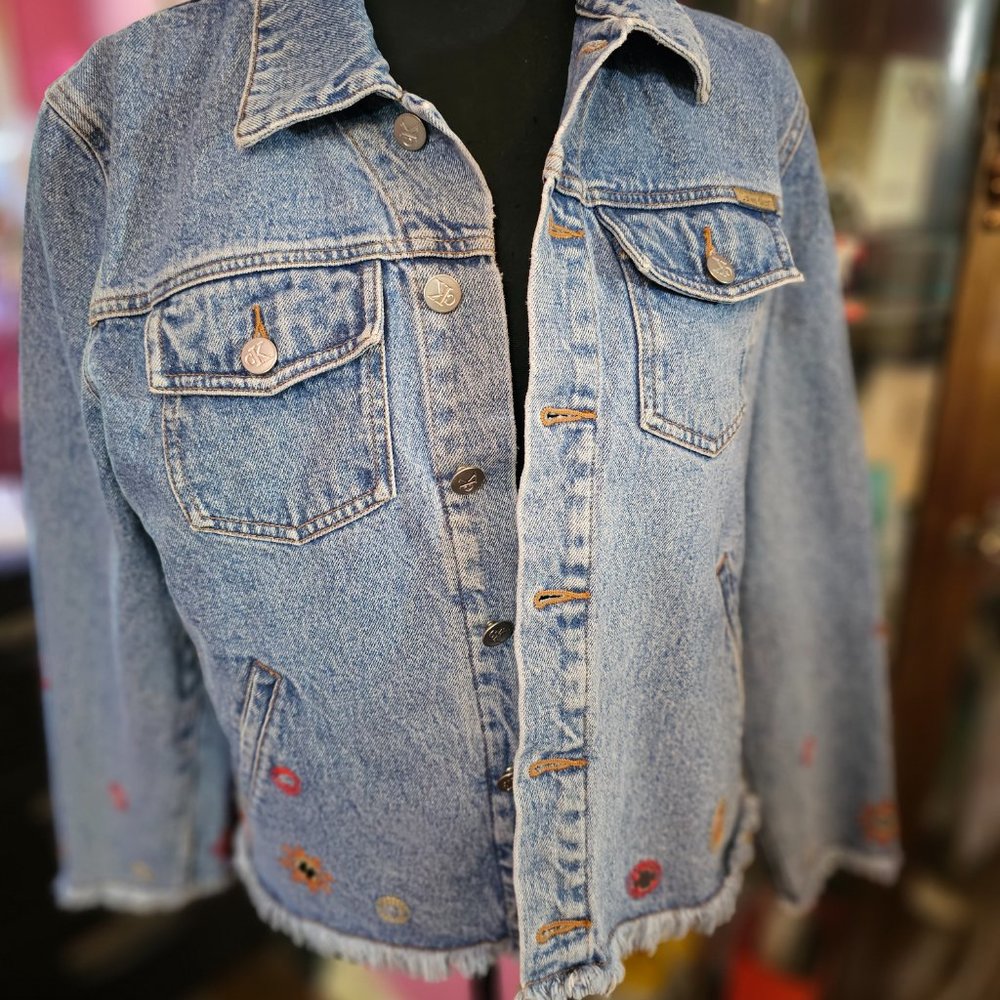 CALVIN KLEIN JEANS Denim Jean Jacket with Red Orange Embroidery 100% Cotton - Picture 1 of 13
